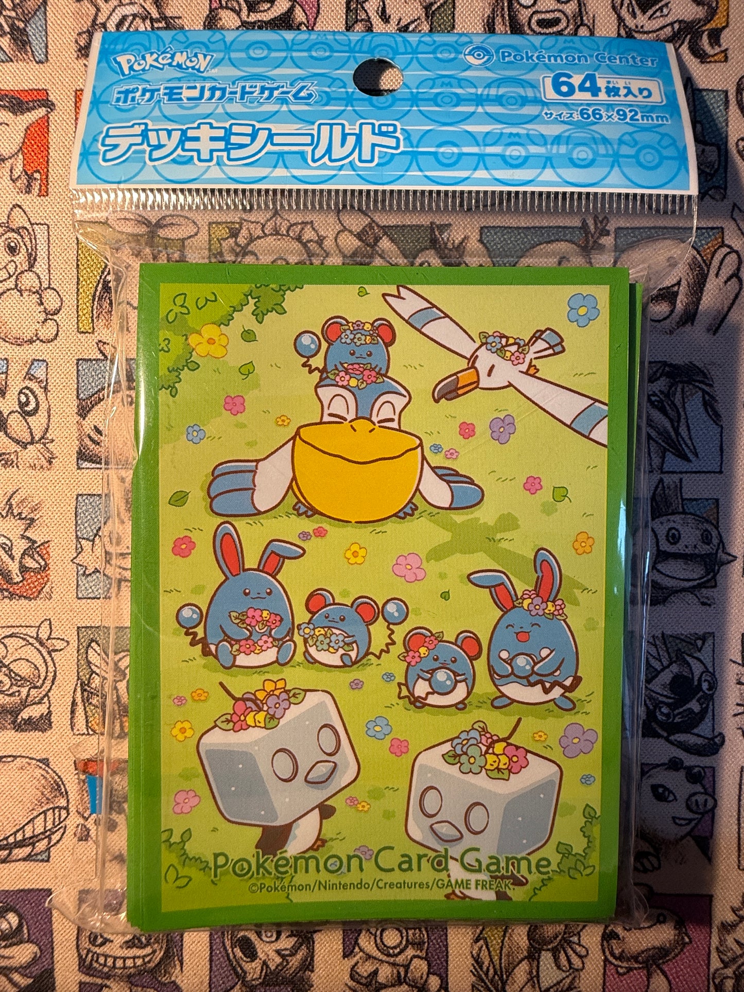 Sleeve Pokémon Flower Crown and Marill