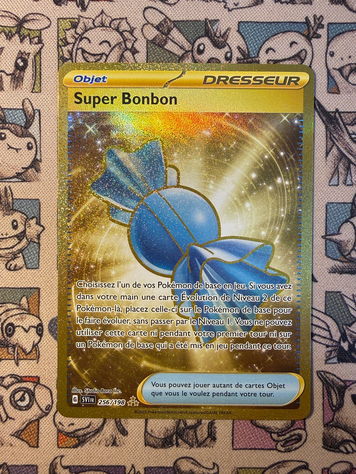 Super Bonbon 256 Écarlate et Violet