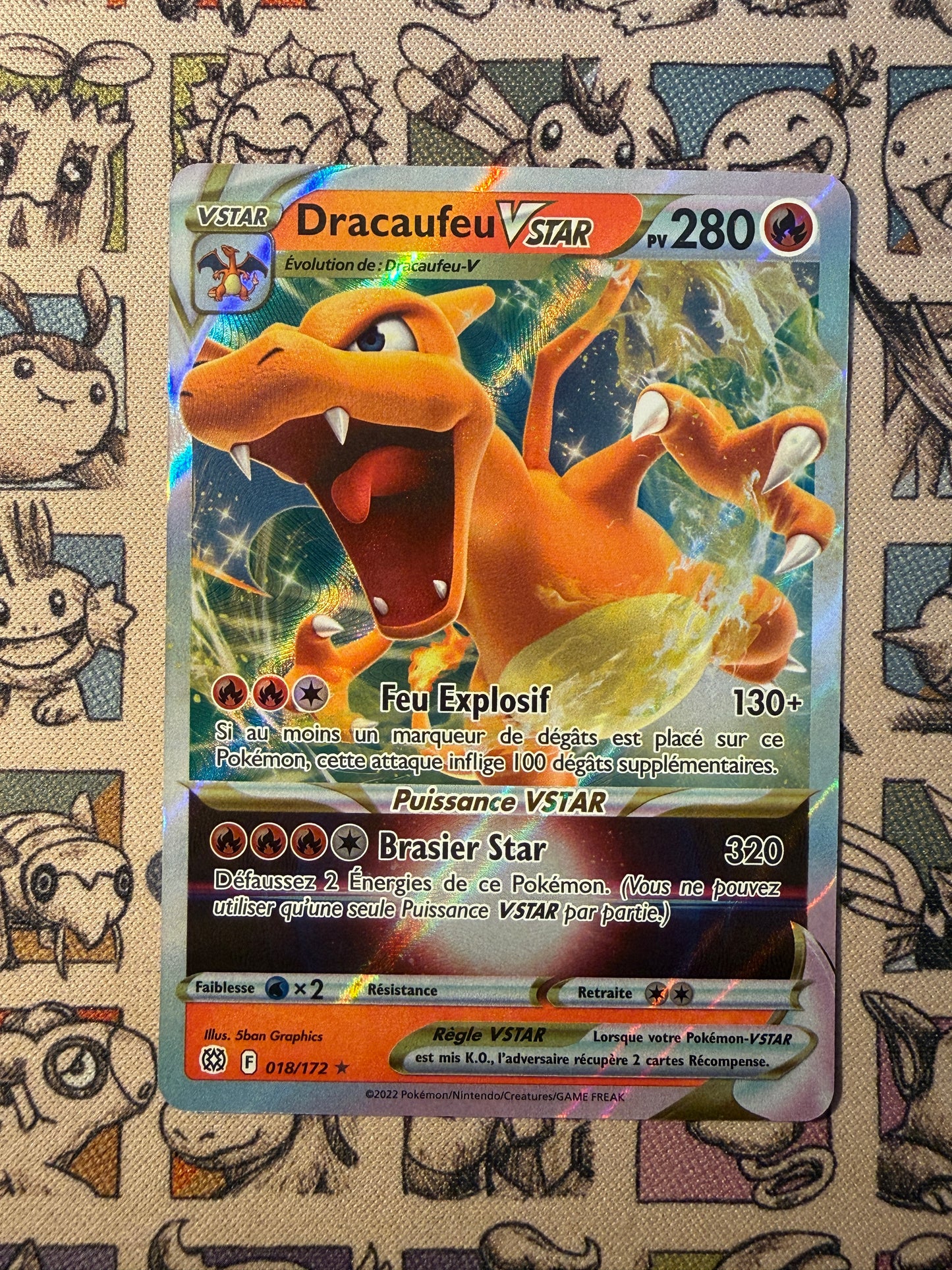 Dracaufeu VSTAR 18 Stars Étincelantes